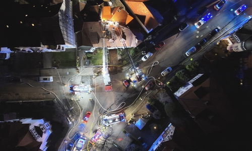 Der Brandort wurde großräumig abgesperrt.