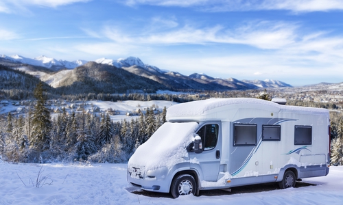 Im Winter erfordert die Reiseplanung mehr Aufmerksamkeit als in der warmen Jahreszeit.