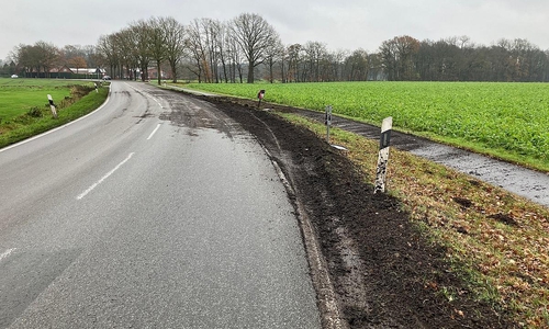 Schaden nach Verkehrsunfallflucht (Archiv)