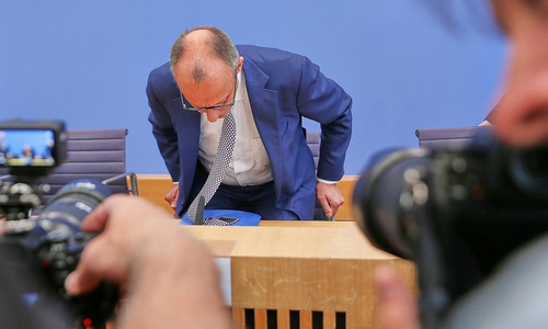 Friedrich Merz vor Fotografen (Archiv)