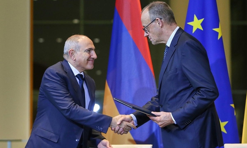 Nikol Paschinjan und Friedrich Merz am 09.12.2025