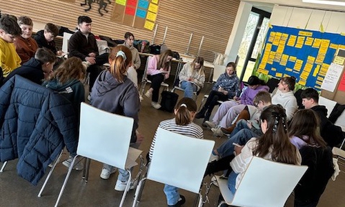Die Schülervertretung der IGS Peine während ihres Kick-off-Workshops.