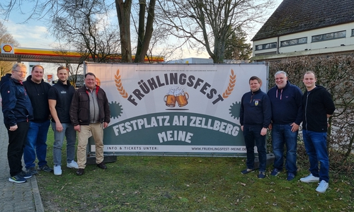 Vorsitzenden der Vereine und Festzeltwirt Marcel Sonntag laden herzlich zum Frühlingsfest ein!