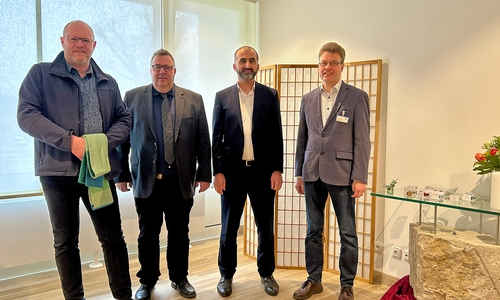 Groß war die Freude bei Krankenhausseelsorger Lennart Kruse (rechts) und den Vertretern der christlichen und muslimischen Glaubensgemeinschaften Wolfenbüttels