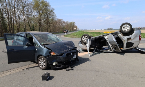 Am Montagvormittag kam es auf der L321 zu einem schweren Unfall mit mehreren Verletzten. 