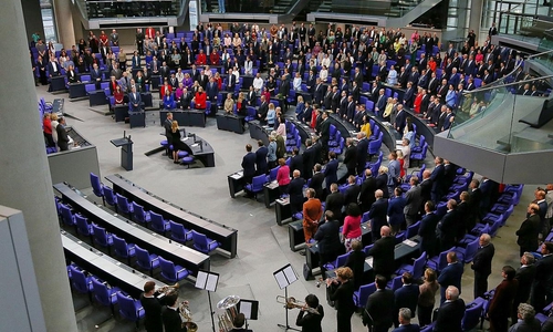 Konstituierende Sitzung des 21. Deutschen Bundestags (Archiv)