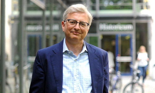 Prof. Dr. Michael Brenner referiert über den Staat Israel.