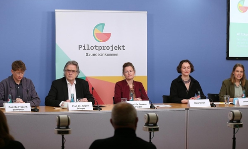 Pressekonferenz: Pilotprojekt Grundeinkommen am 09.04.2025