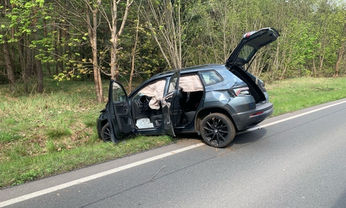 Auf der B248 kam es am Dienstag zu einem schweren Unfall.