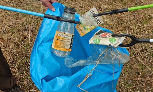 Säcke vorwiegend an Plastikmüll sammelten die Geocacherinnen und Geocacher 2022 bei der Sammelaktion ab Torfhaus. 