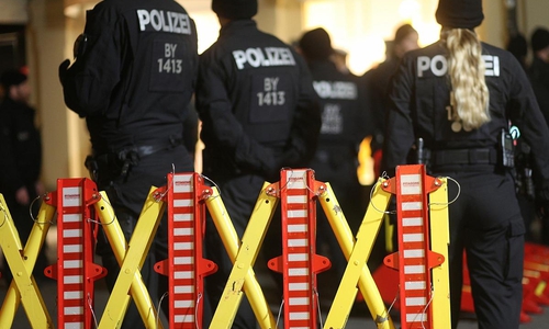 Polizeiabsperrung (Archiv)
