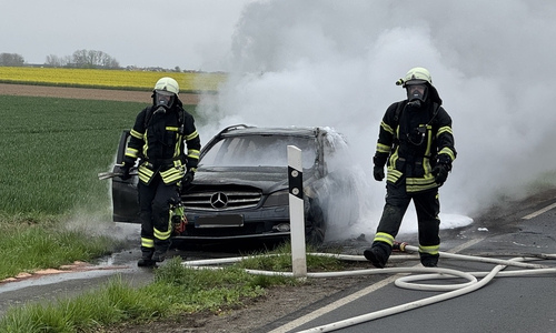 Die Feuerwehr ging unter Atemschutz vor.