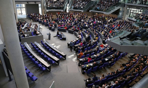Konstituierende Sitzung des 21. Deutschen Bundestags (Archiv)
