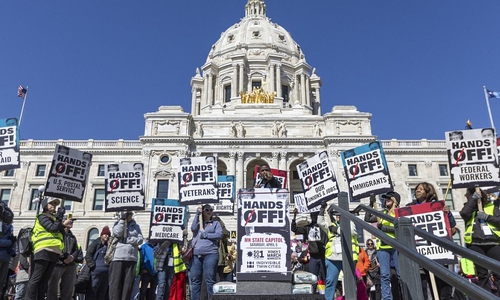 "Hands Off"-Proteste gegen Trump am 05.04.2025