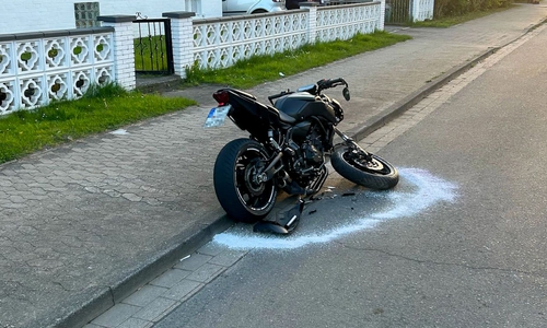 Das Motorrad wurde schwer beschädigt.