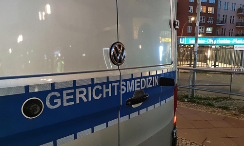 Absperrung nach Berliner Messerattacke am 12.04.2025