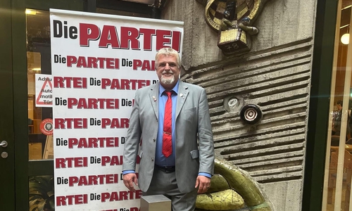 Ratsherr Lars Tietjen wurde als Oberbürgermeisterkandidat für die Partei Die PARTEI aufgestellt. 
