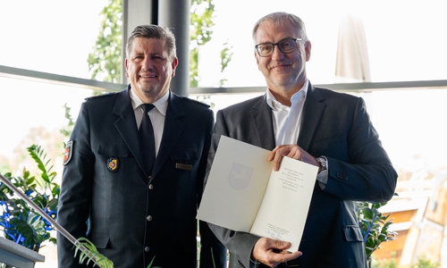 Uwe Lange verabschiedete Volker Warnecke.