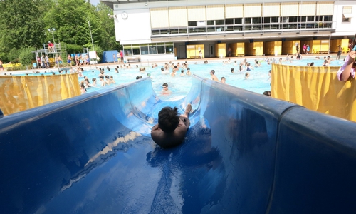Am Montag findet wieder die Wasserrutschmeisterschaft statt.