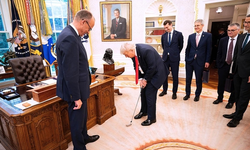 Friedrich Merz und Donald Trump am 05.06.2025