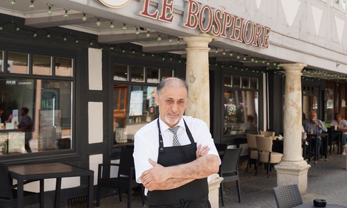Inhaber Sure Tekin freut sich über den Ermittlungserfolg und die Anteilnahme aus der Bevölkerung. 