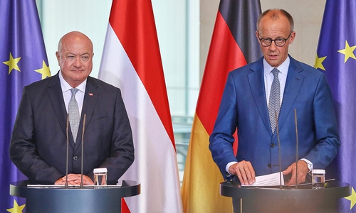 Christian Stocker und Friedrich Merz am 27.06.2025