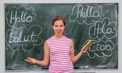 Studienkreis verschenkt ab sofort einen praktischen Schüler-Sprach-Guide.