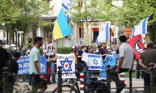 Pro-israelischer Gegenprotest zu Pro-Palästina-Demo (Archiv)