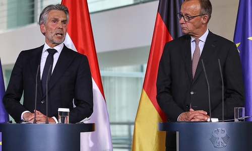 Dick Schoof und Friedrich Merz am 10.06.2025