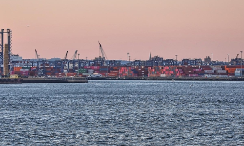 Industrieanlagen (Archiv)