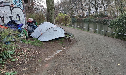 Obdachlose kampieren (Archiv)