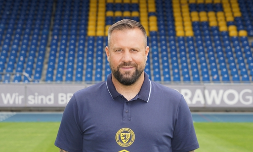 Cheftrainer Heiner Backhaus.