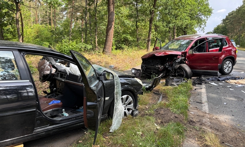 Die beiden Unfallfahrzeuge.