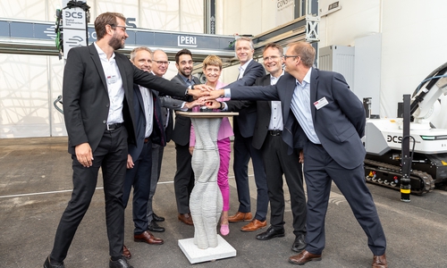 Start für die Digital Construction Site: TU-Präsidentin Angela Ittel, Dr. Neven Josipovic, CIO der Stadt Braunschweig und die am Projekt beteiligten Professoren Norman Hack, Patrick Schwerdtner, Harald Kloft, Dirk Lowke, Markus Gerke und Dr. Thorsten Leusmann (v.l.).