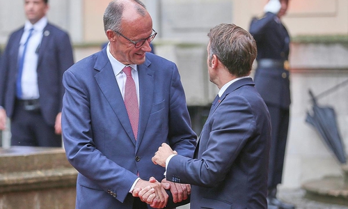 Friedrich Merz und Emmanuel Macron am 23.07.2025