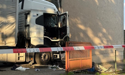 Unfall auf Flugstraße am 24.07.2025