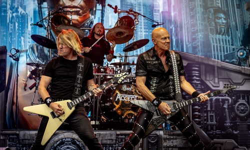 Accept rockten das Autostadt Sommerfestival.
