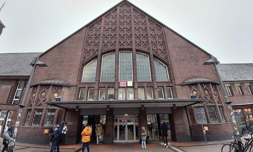Oldenburg Hauptbahnhof (Archiv)