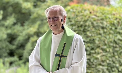 Die Predigt von Pfarrer Olaf Schäper stellte die Beziehung zwischen Mensch, Tier und Schöpfung ins Zentrum.