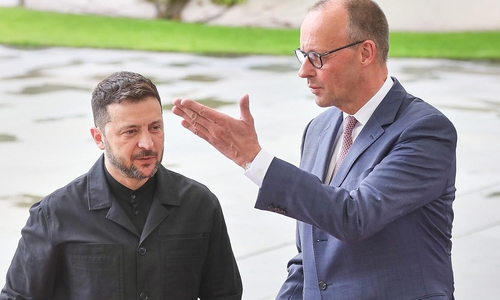 Wolodymyr Selenskyj und Friedrich Merz (Archiv)