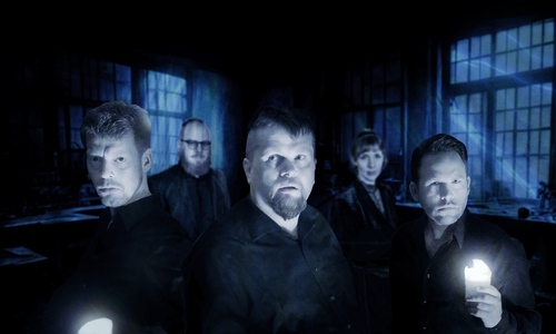 Das Münsteraner Ensemble Theater ex libris präsentiert das Live-Hörspiel „Frankenstein“.