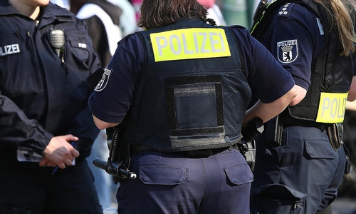 Polizistinnen (Archiv)