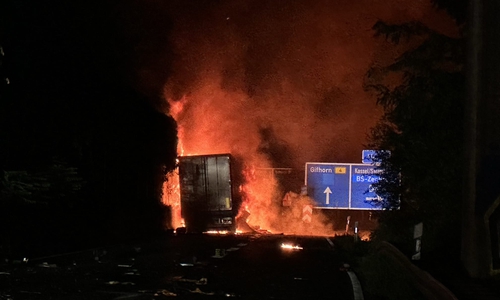Verkehrsteilnehmer sollten den Bereich großräumig umfahren
