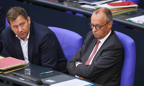 Lars Klingbeil und Friedrich Merz am 17.09.2025