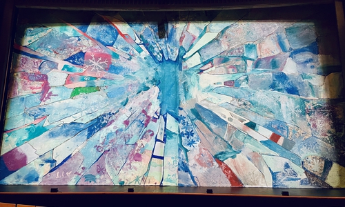 Der Märchenvorhang "Die Schneekönigin" aus dem Jahr 2022.