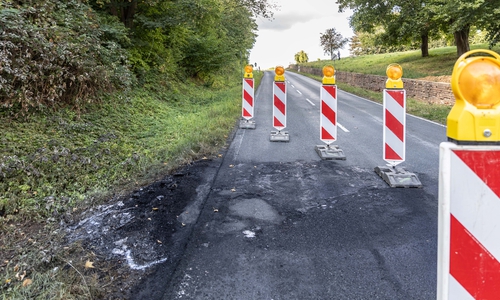 Eine Spur ist weiterhin gesperrt.