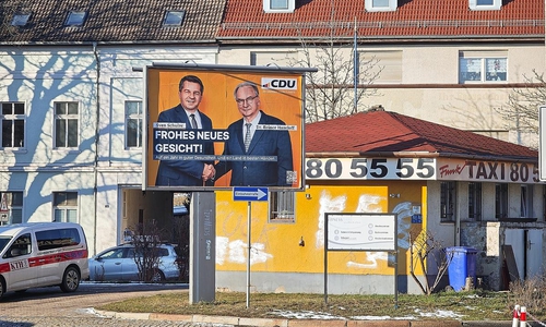 CDU-Plakat mit Sven Schulze und Reiner Haseloff (Archiv)