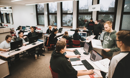 Schüler aus dem Landkreis Goslar können sich ab jetzt an einer Berufsbildenden Schule oder für die gymnasiale Oberstufe bewerben.