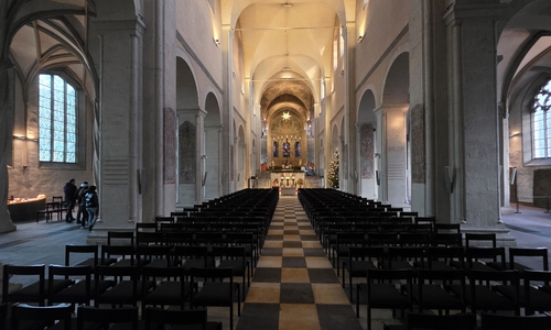 Der Festgottesdienst findet im Dom statt.