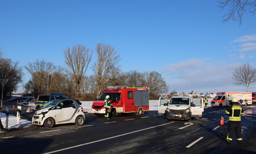 Im Kreuzungsbereich war es zum Zusammenstoß gekommen.
